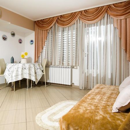 Avama View Apartments Podstrana Ngoại thất bức ảnh