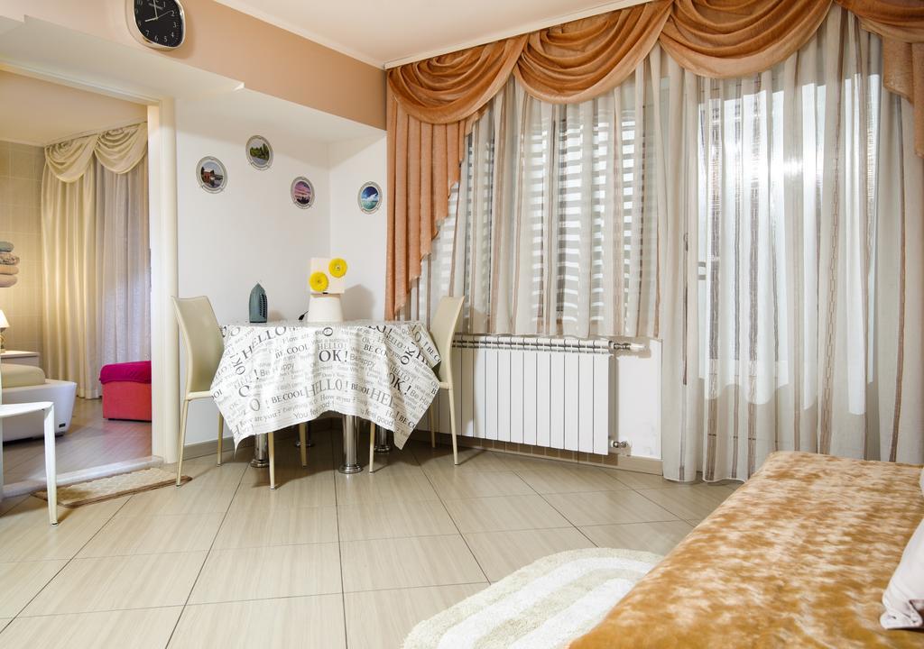 Avama View Apartments Podstrana Ngoại thất bức ảnh